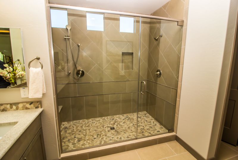 Shower with Overhead Rain Shower